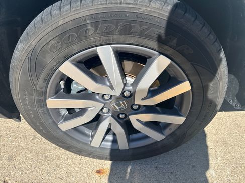 Used 2020 Honda Pilot EX-L image 5