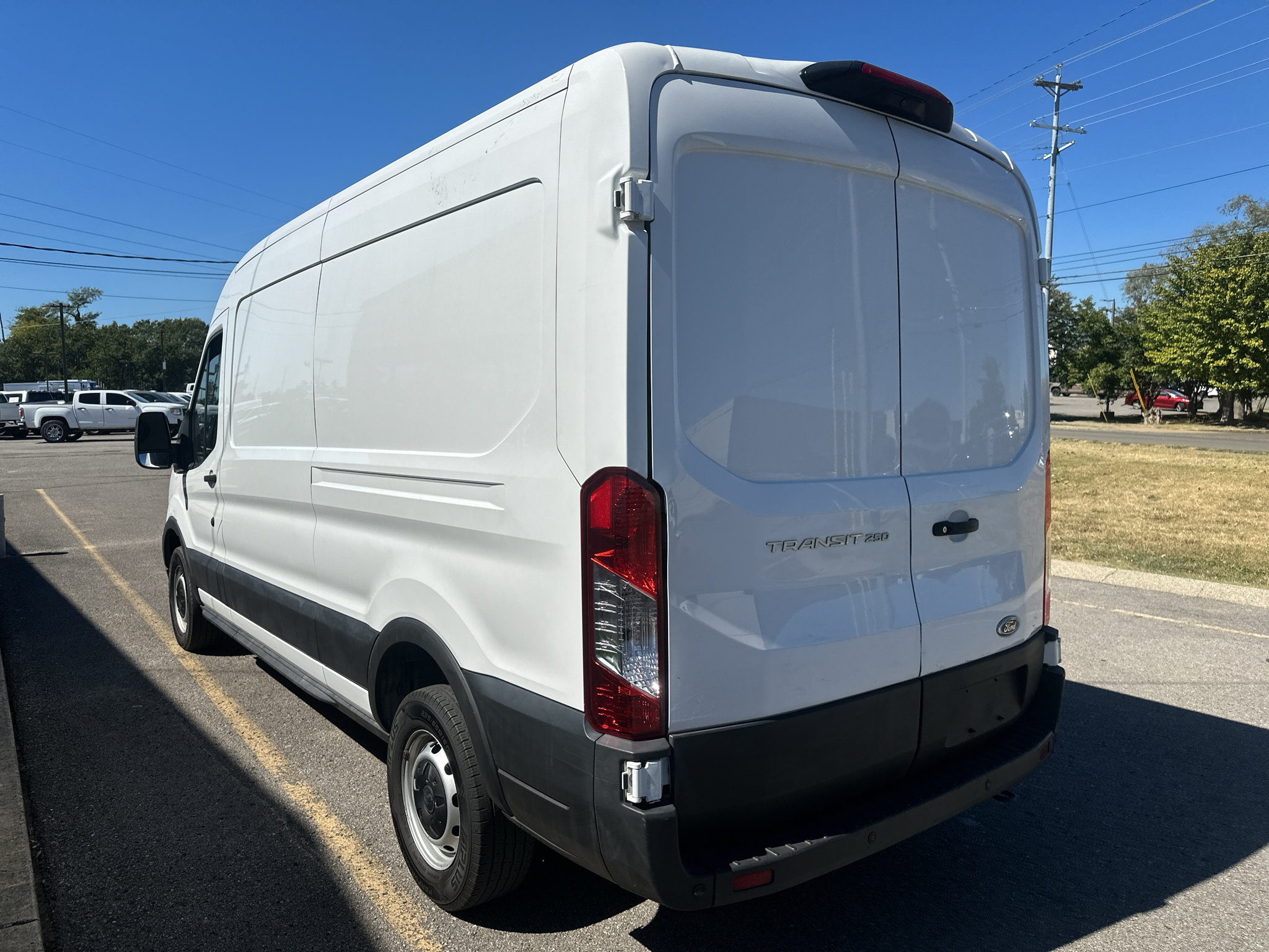 Used 2023 Ford Transit 250 Medium Roof w/ Load Area Protection Package RWD image 6