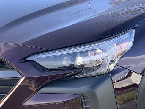 Used 2023 Subaru Outback Touring XT image 6