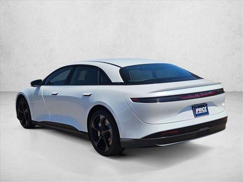 Used 2025 Lucid Air Pure RWD image 9
