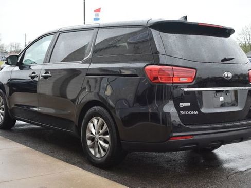 Used 2019 Kia Sedona LX FWD image 13