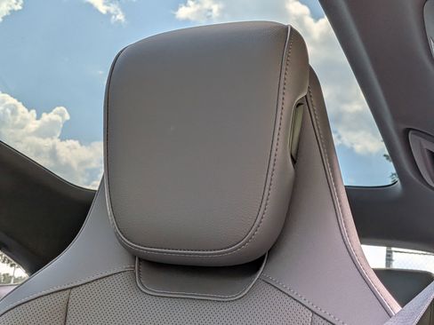 Certified 2023 Porsche Taycan RWD image 6