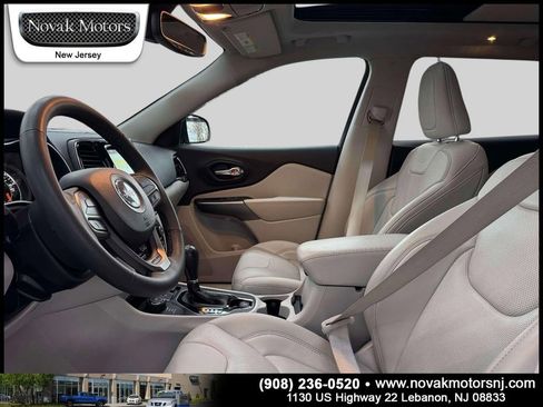 Used 2022 Jeep Cherokee Limited w/ Elite Package image 13