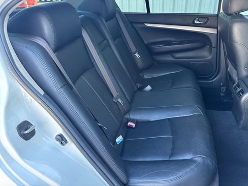 Used 2013 INFINITI G37 Journey w/ Premium Pkg image 33