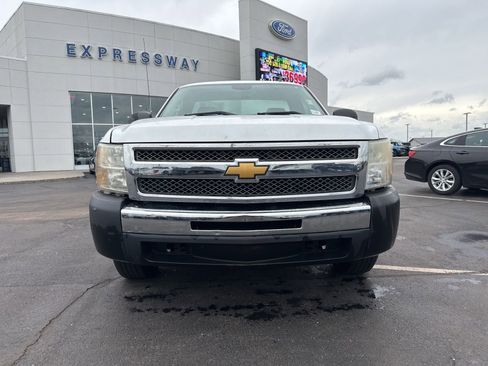 Used 2009 Chevrolet Silverado 1500 W/T image 2