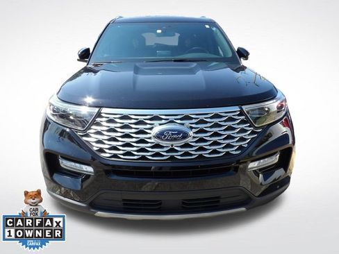 Used 2023 Ford Explorer Platinum w/ Technology Package RWD image 4