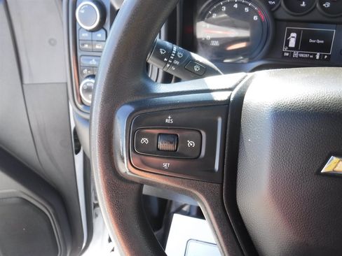 Used 2021 Chevrolet Silverado 1500 W/T w/ WT Value Package AWD/4WD image 18