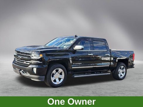 Used 2018 Chevrolet Silverado 1500 LTZ Z71 w/ LTZ Plus Package image 3
