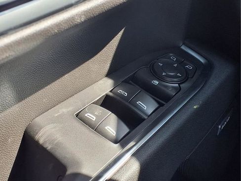 New 2026 GMC Sierra 1500 Elevation w/ Preferred Package image 15