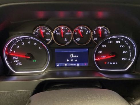 Used 2019 Chevrolet Silverado 1500 LT Trail Boss AWD/4WD image 27