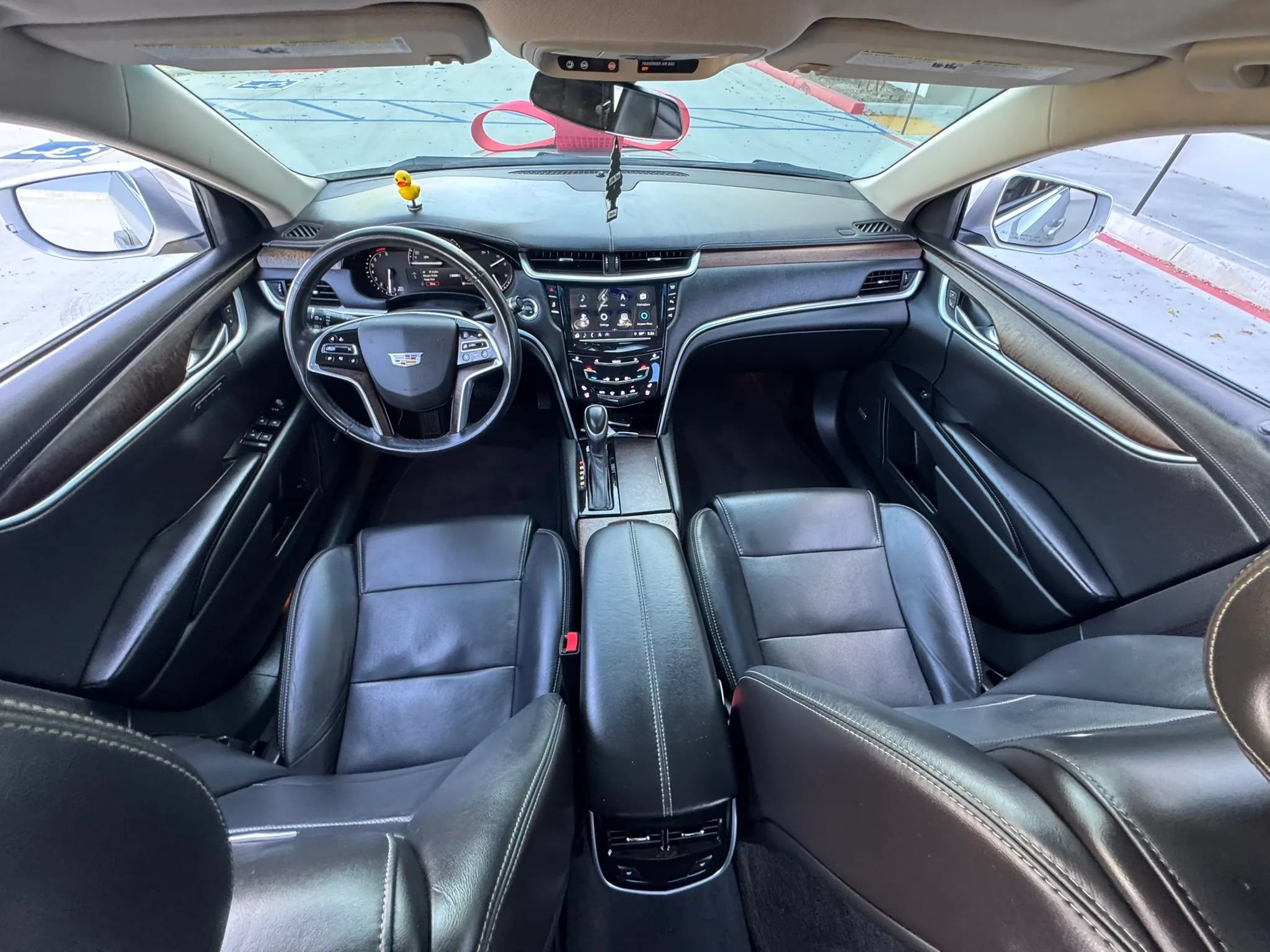 Used 2018 Cadillac XTS Luxury FWD image 3