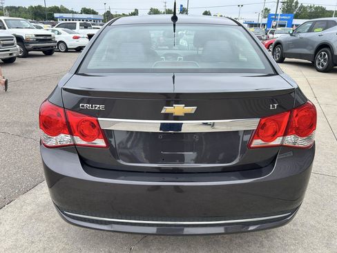 Used 2014 Chevrolet Cruze LT w/ RS Package FWD image 6