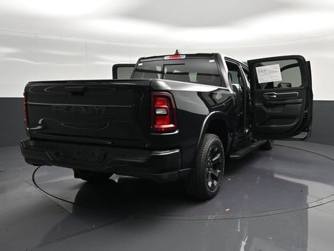 Used 2025 RAM 1500 Big Horn RWD image 36