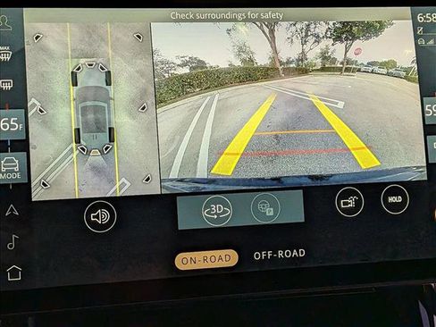 Used 2024 Land Rover Range Rover Sport Dynamic SE image 11