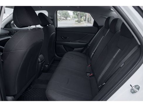 New 2025 Hyundai Elantra Sport image 14