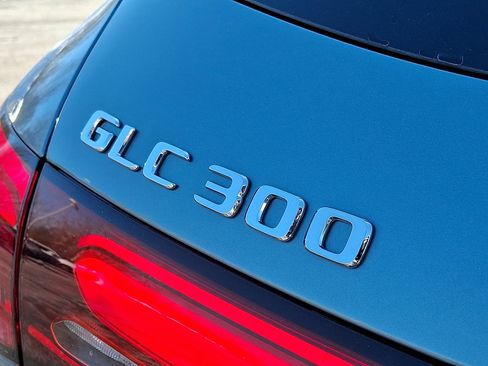 New 2026 Mercedes-Benz GLC 300 4MATIC image 24
