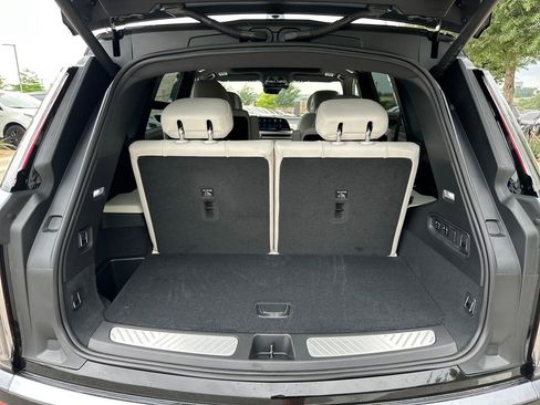 New 2026 Cadillac Vistiq Premium Luxury AWD/4WD image 41