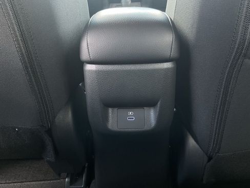 Used 2025 Nissan Versa SV w/ Trunk Package FWD image 12