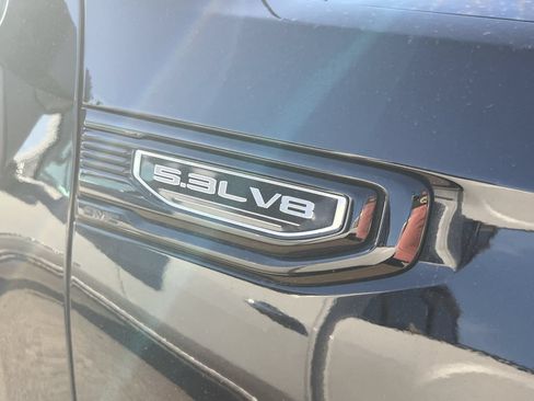 Used 2019 GMC Sierra 1500 Elevation w/ Elevation Value Package RWD image 5