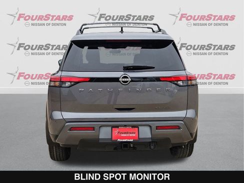 New 2026 Nissan Pathfinder SL image 5