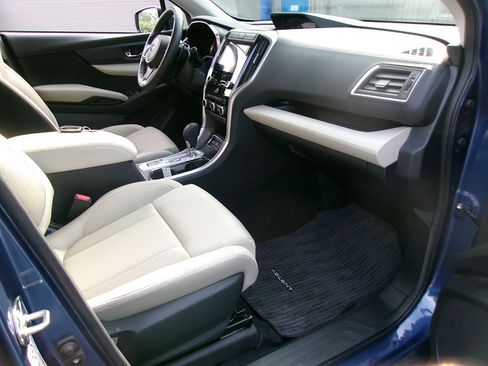 Used 2020 Subaru Ascent Premium w/ Convenience Package image 11