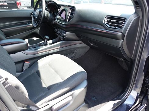 Used 2025 Dodge Durango GT w/ Blacktop Package AWD/4WD image 37