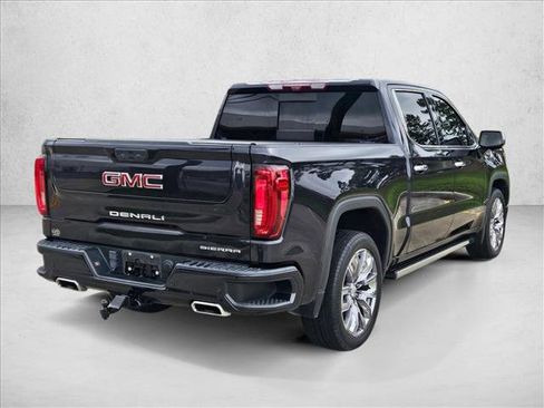 Used 2022 GMC Sierra 1500 Denali w/ Denali Reserve Package image 5