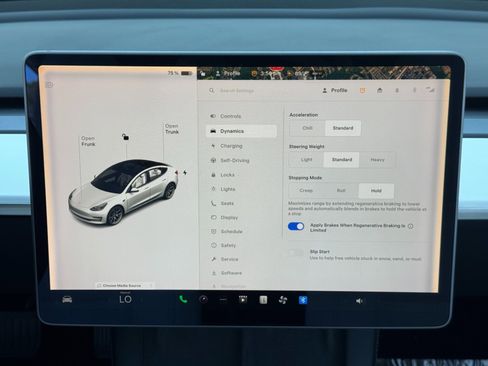 Used 2021 Tesla Model 3 Standard Range Plus image 22