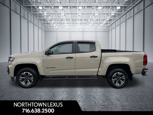 Used 2022 Chevrolet Colorado Z71 w/ Trail Boss Package AWD/4WD image 3