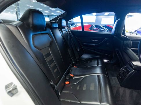 Used 2017 BMW M3 image 13