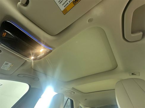 Certified 2025 Mercedes-Benz E 450 4MATIC All-Terrain Wagon image 33