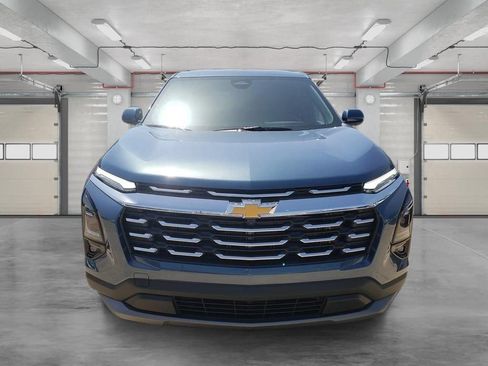 New 2027 Chevrolet Equinox LT w/ Convenience Package II FWD image 9