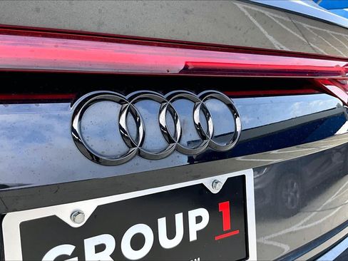 Used 2023 Audi Q8 Prestige w/ Prestige Package AWD/4WD image 31