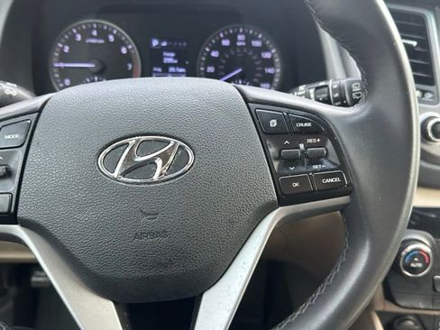 Used 2017 Hyundai Tucson SE Plus image 22