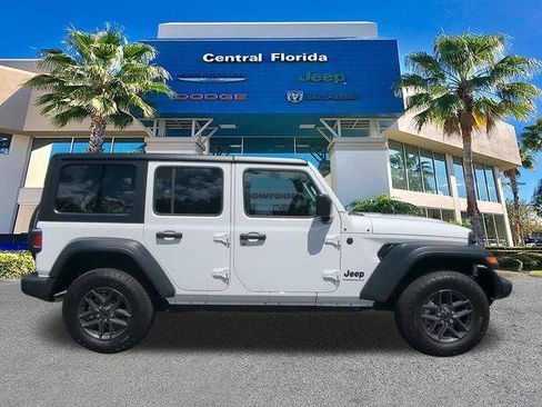 Certified 2024 Jeep Wrangler Unlimited Sport AWD/4WD image 4