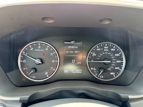 Used 2023 Subaru Ascent Premium w/ Convenience Package AWD/4WD image 23