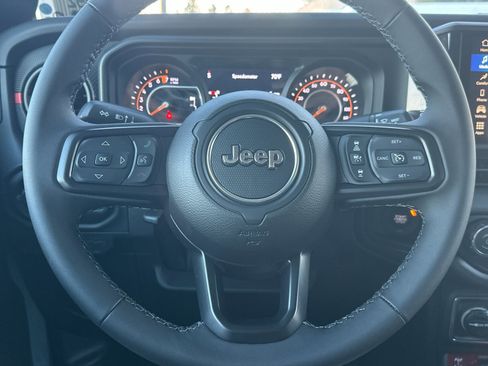 New 2026 Jeep Gladiator Rubicon image 22