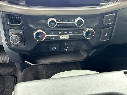 Used 2024 Ford F150 XLT image 19