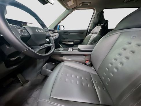 Certified 2024 Kia EV9 Wind AWD/4WD image 22