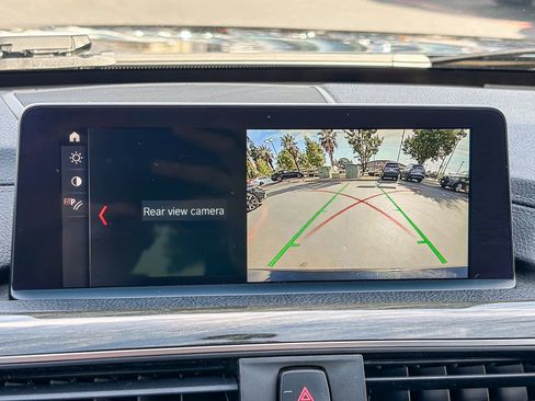 Used 2018 BMW 330i Sedan image 24