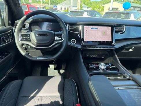 New 2026 Jeep Grand Wagoneer Summit AWD/4WD image 22