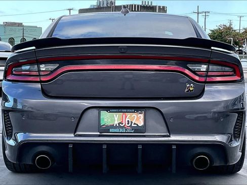 Used 2021 Dodge Charger Scat Pack RWD image 5