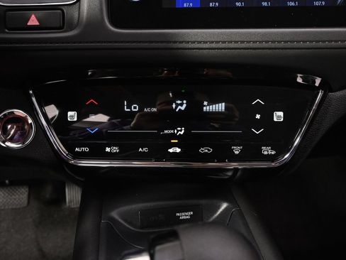 Used 2022 Honda HR-V EX image 30