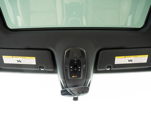 New 2026 Porsche Cayenne AWD/4WD image 19