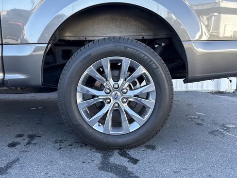 Used 2017 Ford F150 XLT w/ Equipment Group 302A Luxury image 3