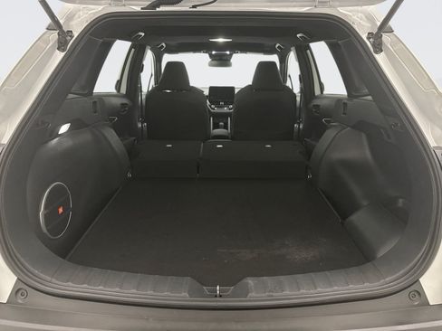 Used 2024 Toyota Corolla Cross AWD Hybrid w/ Moonroof Package image 23