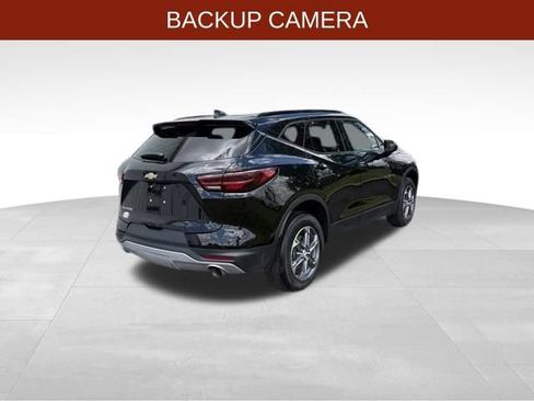 Used 2023 Chevrolet Blazer LT w/ Convenience Package FWD image 7