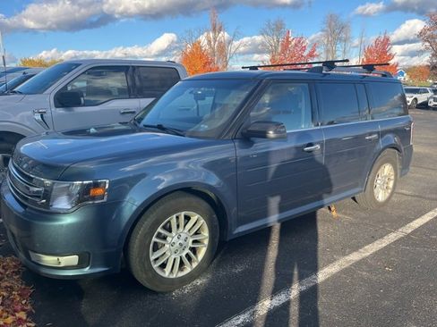Used 2019 Ford Flex SEL w/ Class III Trailer Tow Package image 3