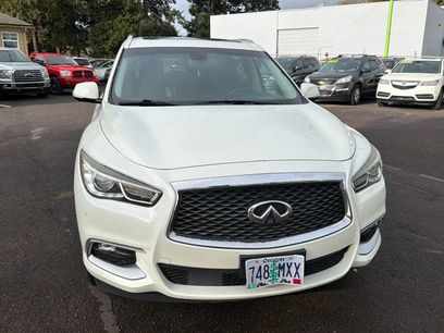 Used 2016 INFINITI QX60 FWD w/ Premium Plus Package