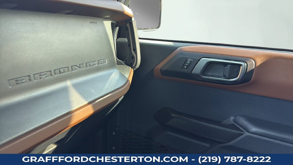Used 2024 Ford Bronco Outer Banks w/ Sasquatch Package AWD/4WD image 13